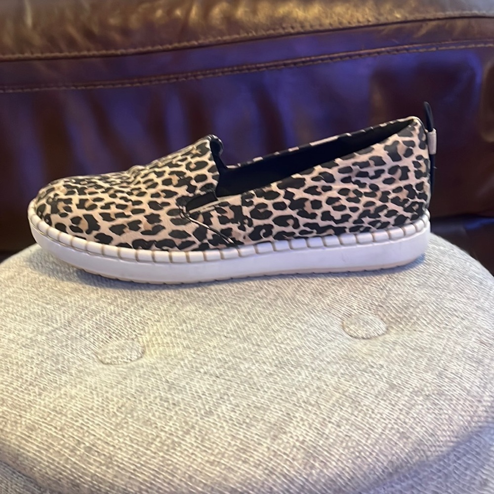 Clarks Cloud Steppers